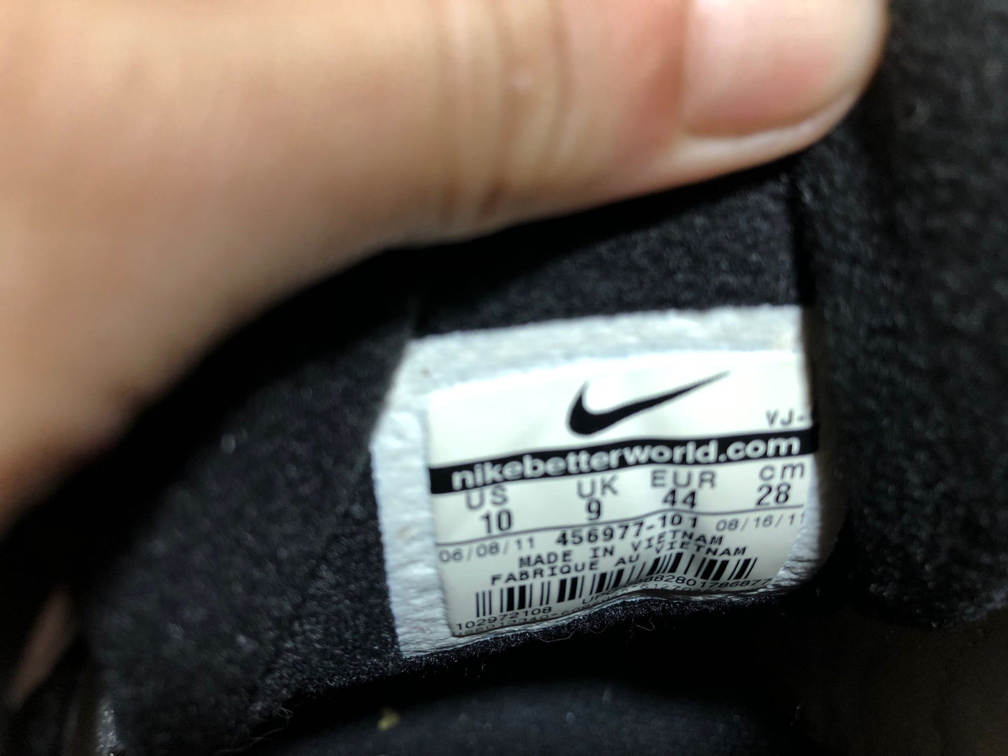 Pre-Owned Nike Air Max Navigate Sneakers - Black/White - Men's - Comfortable & Stylish - Classic Air Max Cushioning