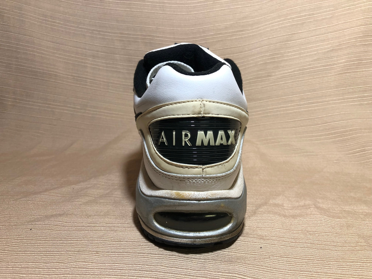 Pre-Owned Nike Air Max Navigate Sneakers - Black/White - Men's - Comfortable & Stylish - Classic Air Max Cushioning