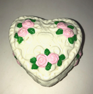 Vintage Heart-Shaped Porcelain Jewelry Box with Rose Design