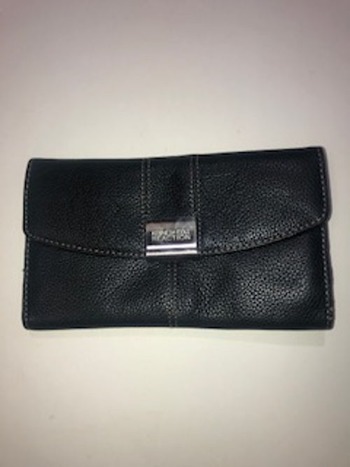 Kenneth Cole Reaction Women's Black Leather Wallet