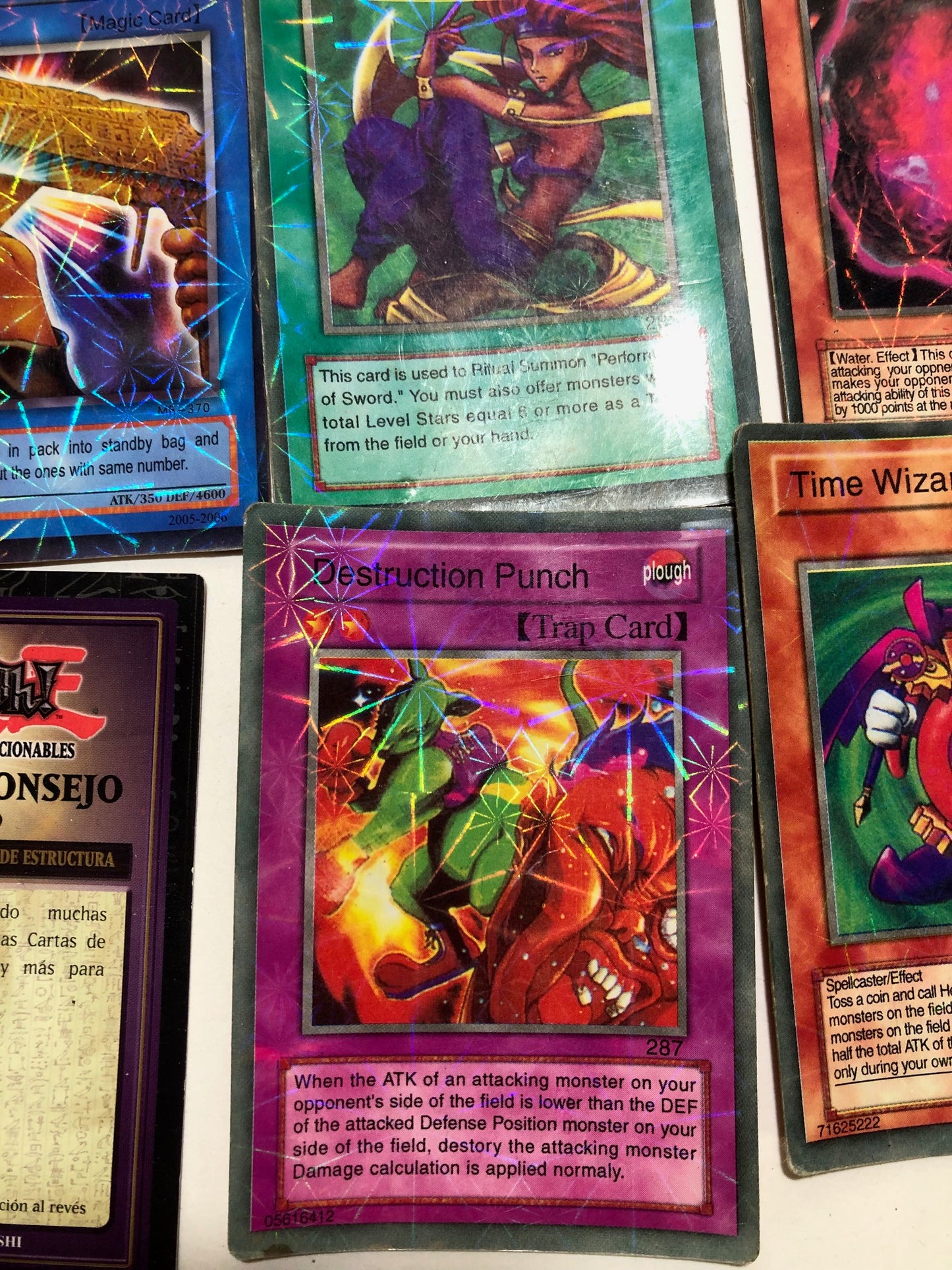 Huge Yu-Gi-Oh! Card Lot (Over 290 Cards) - Rare, Holo, and More! Plus Free Gift