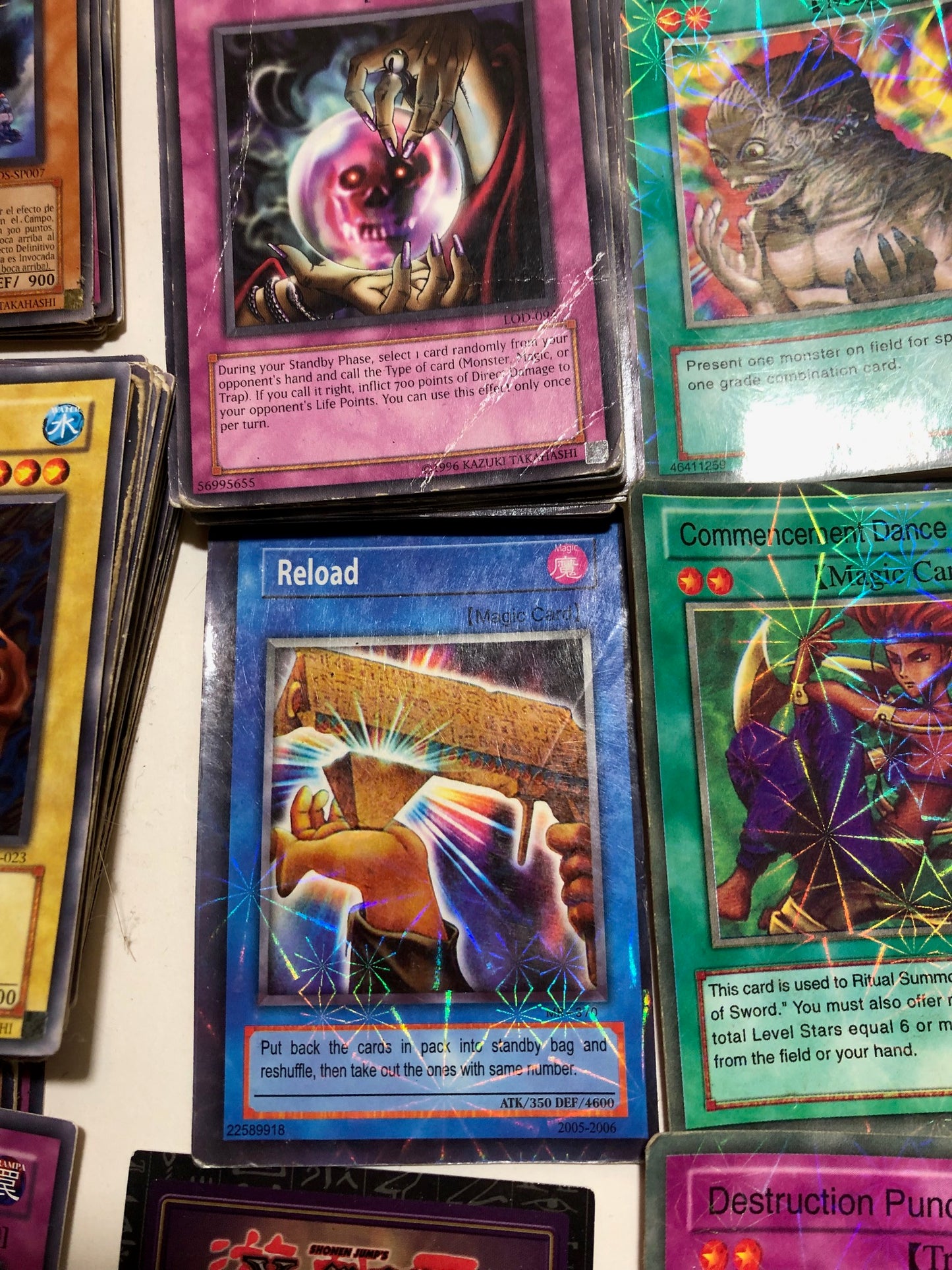 Huge Yu-Gi-Oh! Card Lot (Over 290 Cards) - Rare, Holo, and More! Plus Free Gift