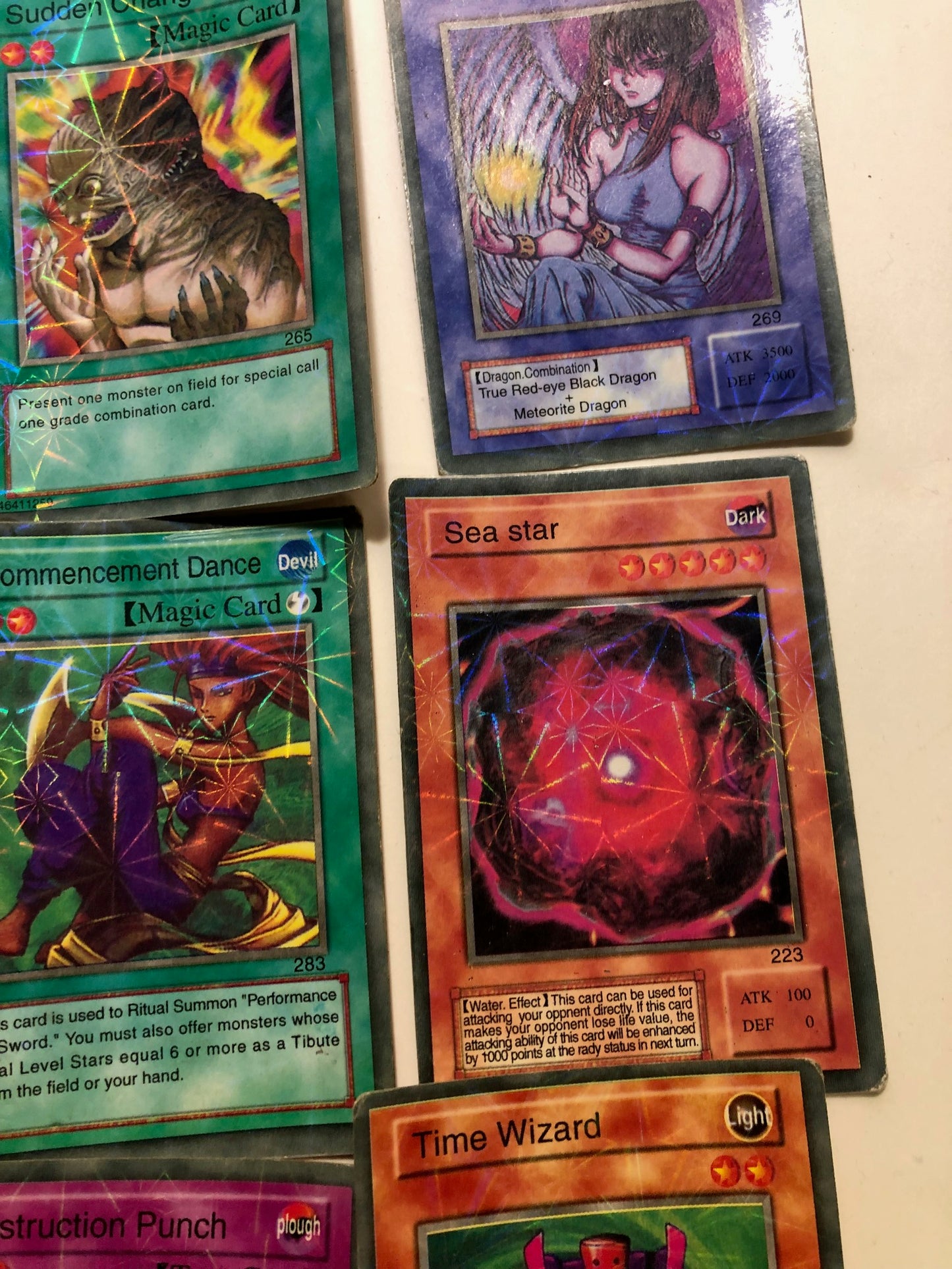 Huge Yu-Gi-Oh! Card Lot (Over 290 Cards) - Rare, Holo, and More! Plus Free Gift